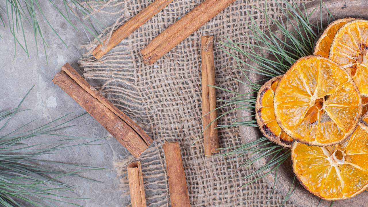 Dry orange slices and cinnamon sticks